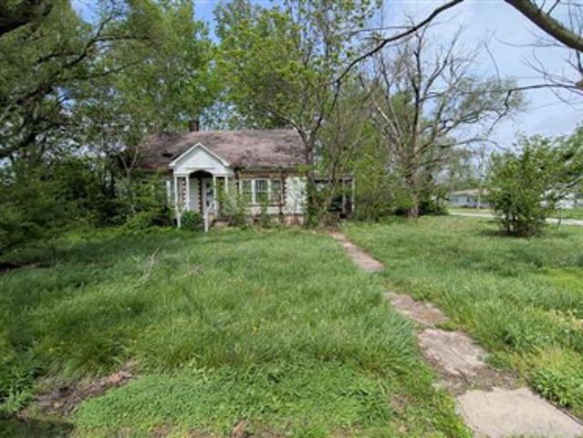 House for sale in Hickory, Missouri