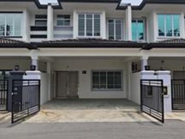 Terraced House for sale in Kuching, Sarawak