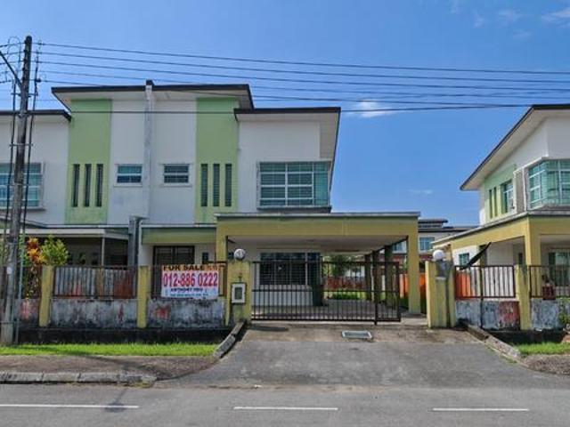 Residential House for sale in Samarahan, Kota Samarahan