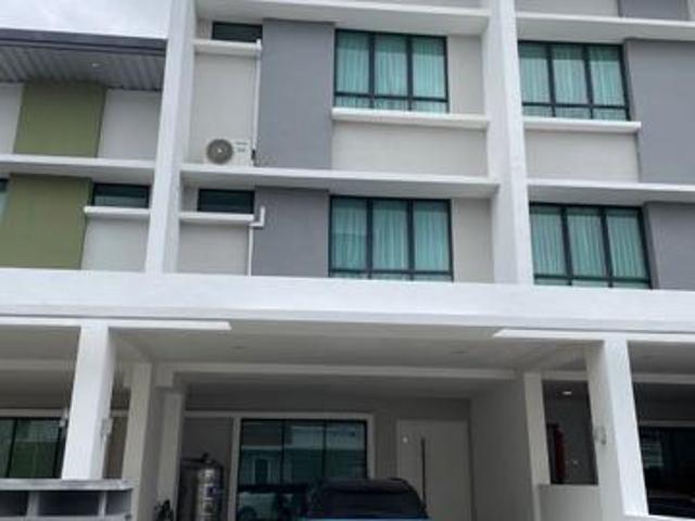Townhouse for sale in Kuching