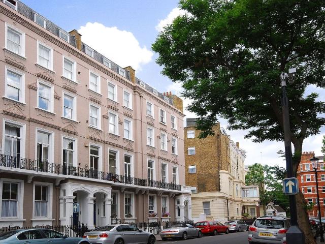 Studio for rent in Earl's Court, Greater London
