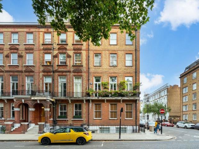 Apartment for rent in Earl's Court, Greater London