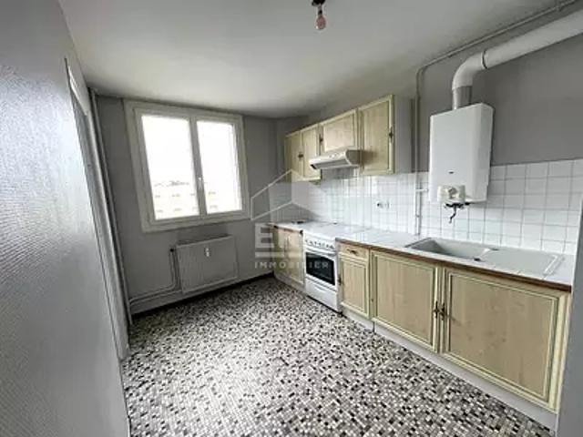 Appartement location à Cour St Sauveur, Nevers