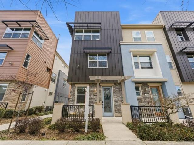 Townhouse for sale in San Jose, California