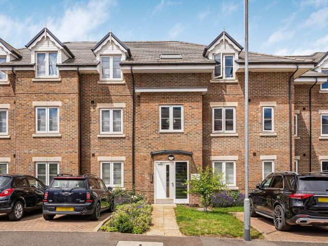 Apartment for rent in St Albans, Five Acres