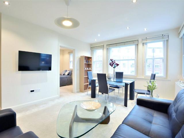 Apartment for rent in St. John's Wood, Greater London