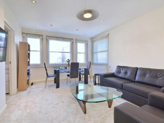 Apartment for rent in St. John's Wood, Greater London