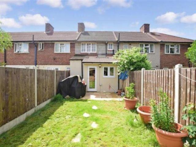 House for rent in Becontree, Greater London