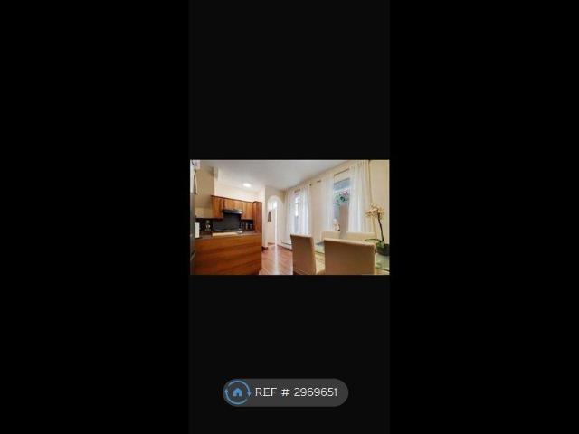 Apartment for rent in Upton, Greater London
