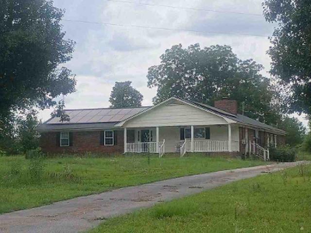 House for sale in Pembroke, Georgia