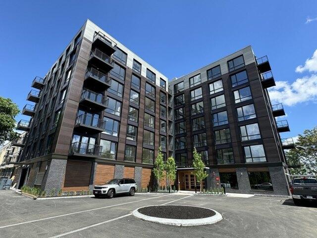Condo for sale in Saint Gabriel's Apartments, Boston