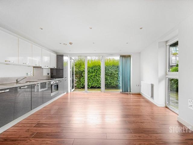 Apartment for rent in Greater London