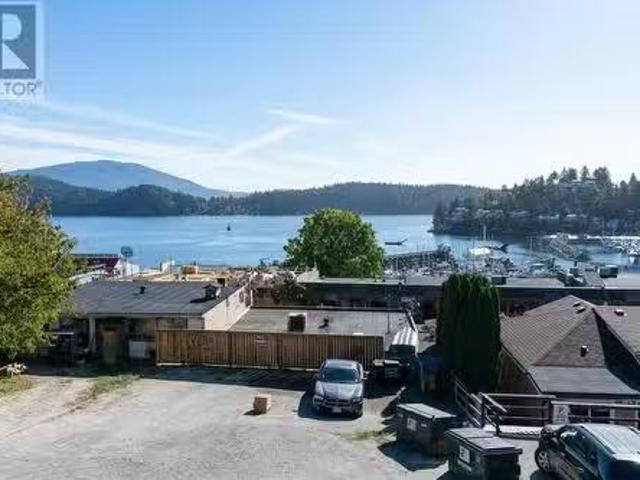 House for rent in Gibsons, British Columbia