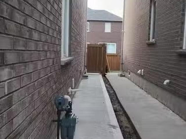 House for rent in Georgina, Ontario