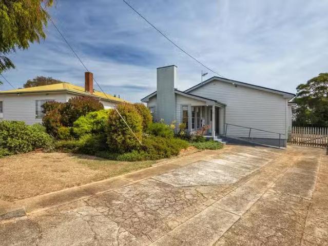 House for rent in Burnie, Tasmania
