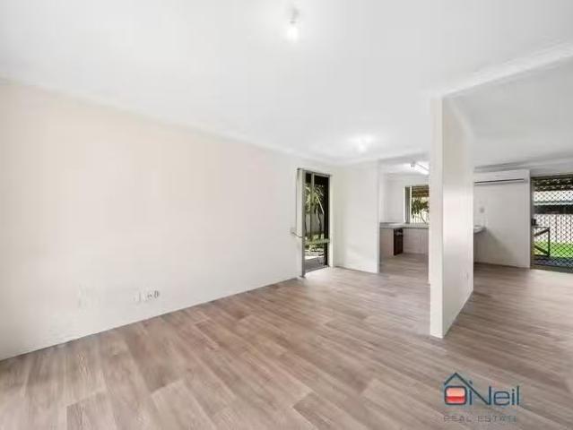 House for rent in Seville Grove, Western Australia