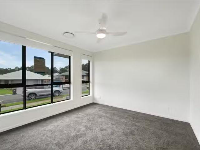 Condo for rent in Ambergate, New South Wales