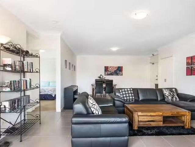 Apartment for rent in Toombul, Queensland