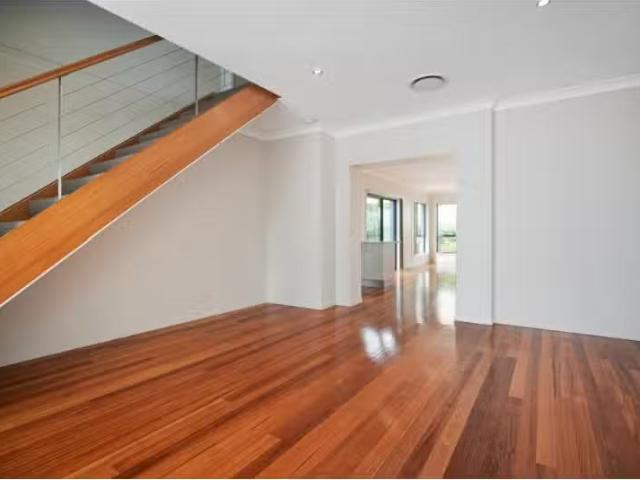 Condo for rent in Long Jetty, New South Wales