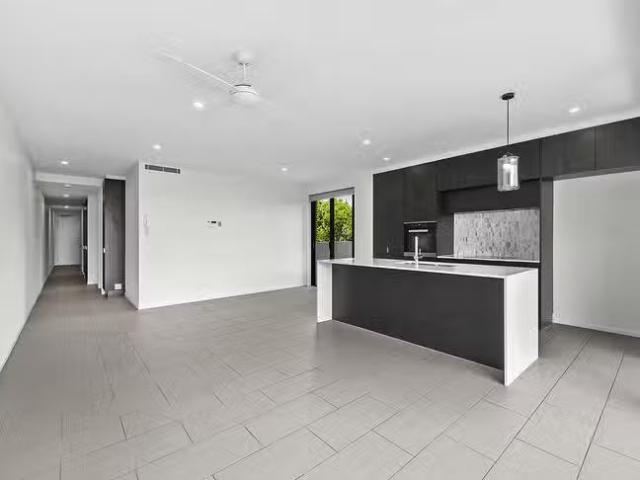 Apartment for rent in Toombul, Queensland