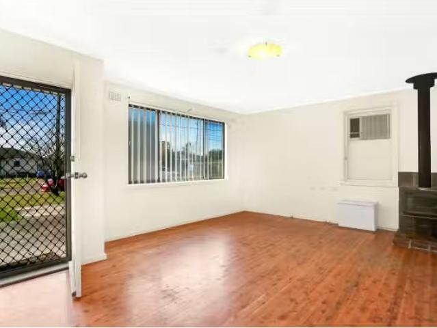 House for rent in Oxley Park, New South Wales