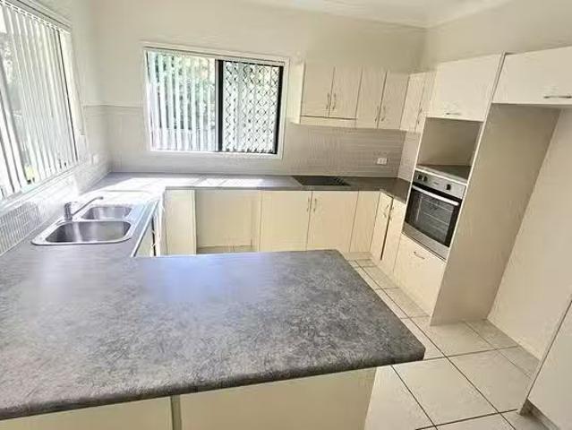 House for rent in Bushland Beach, Queensland