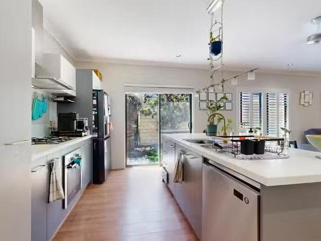 House for rent in Bayswater, Western Australia