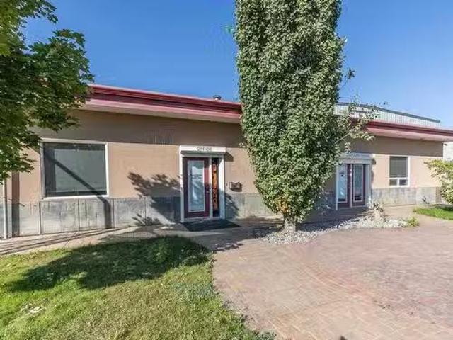 House for rent in Wedgewood, Alberta