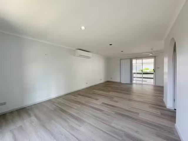 Apartment for rent in Boambee East, New South Wales