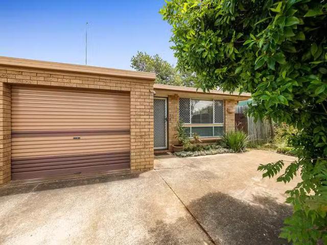 Apartment for rent in Kearneys Spring, Queensland