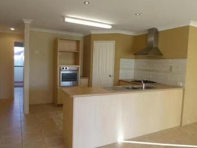 Apartment for rent in Eaton, Western Australia