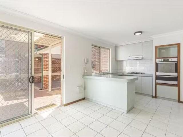 Condo for rent in Cockburn, Western Australia