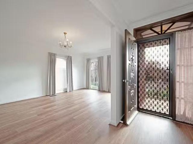 House for rent in Wanniassa, Australian Capital Territory
