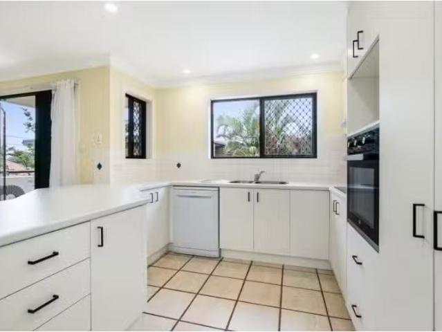 Condo for rent in Toombul, Queensland