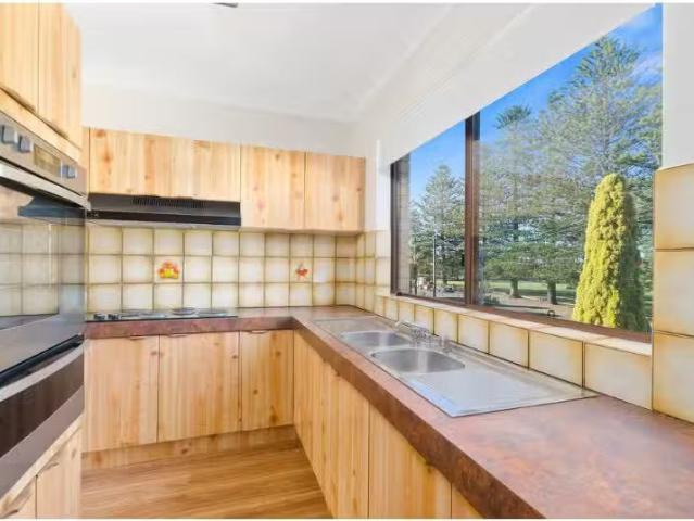 Apartment for rent in Wollongong West, New South Wales