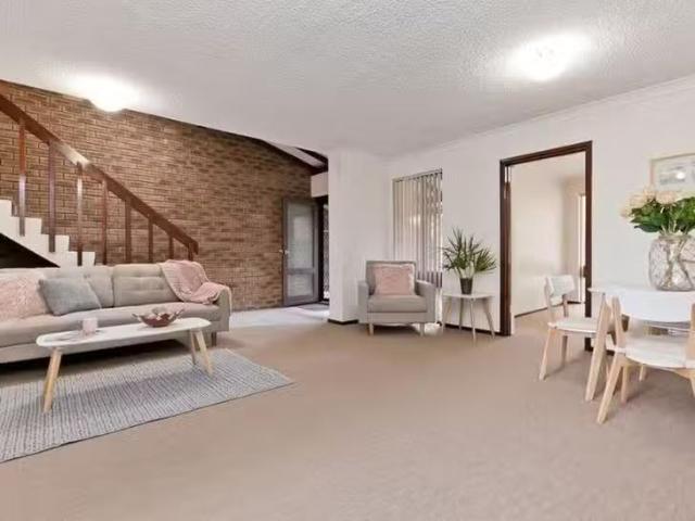 House for rent in Booragoon, Western Australia