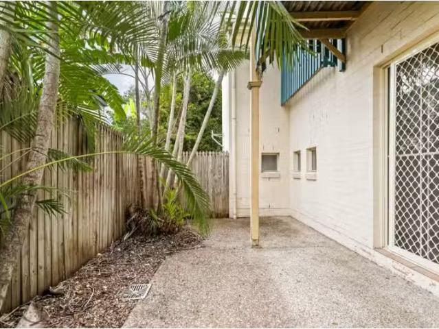Condo for rent in Toombul, Queensland