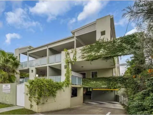 Apartment for rent in Toombul, Queensland