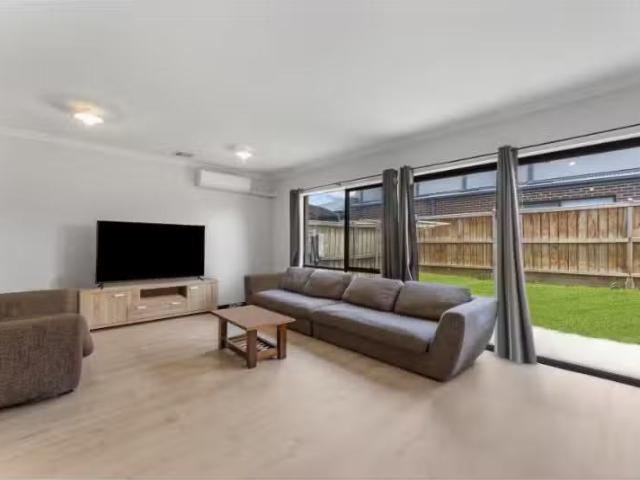 Condo for rent in Camerons Creek, Victoria