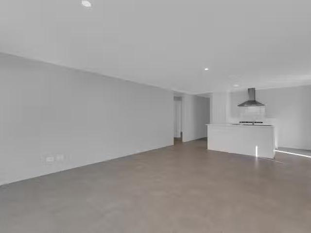 House for rent in Kwinana Town Centre, Western Australia