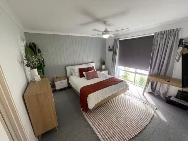 House for rent in Banksia Grove, Western Australia