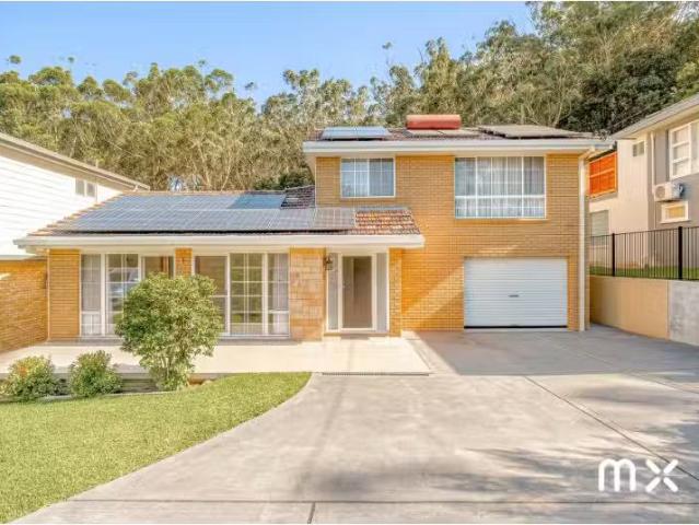 House for rent in Wollongong West, New South Wales