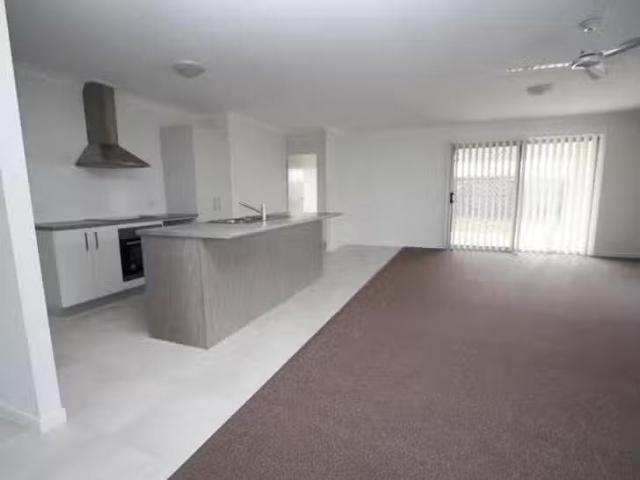 House for rent in Lowood, Queensland