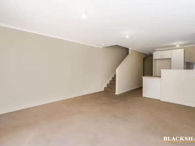 Condo for rent in Franklin, Australian Capital Territory