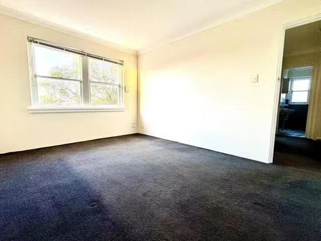 House for rent in Wollongong West, New South Wales
