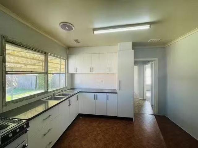 House for rent in Laverton, Victoria