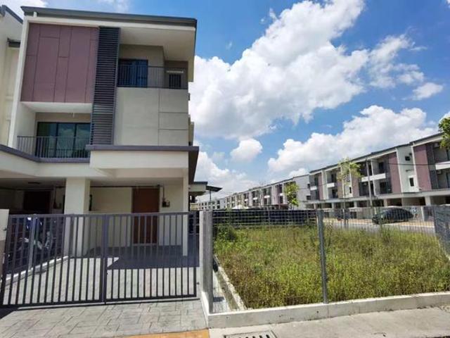Terraced House for sale in Petaling, Subang Jaya