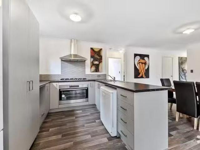 House for rent in Hamilton Hill, Western Australia