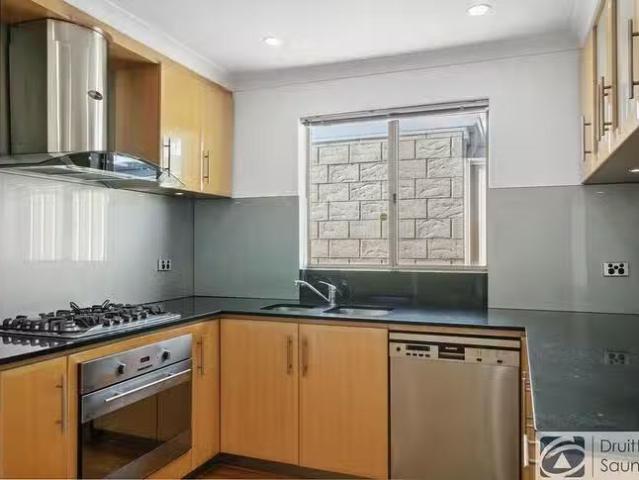 House for rent in Stirling, Western Australia