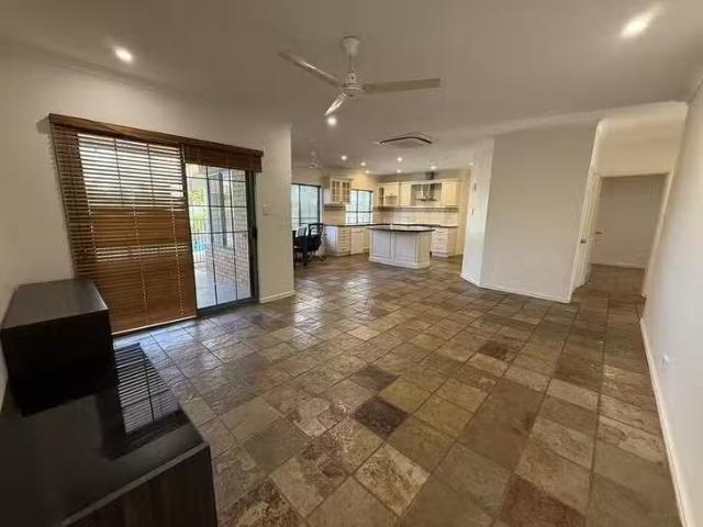 House for rent in Canning Vale, Western Australia